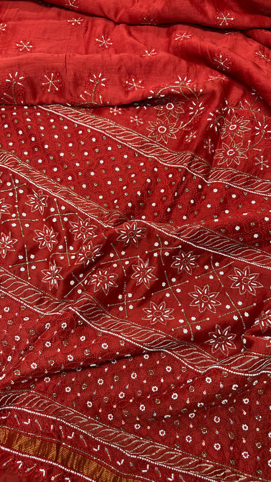 Crimson Couture – Pure Chanderi Silk Saree with Lucknowi Chikankari & Exquisite Detailing