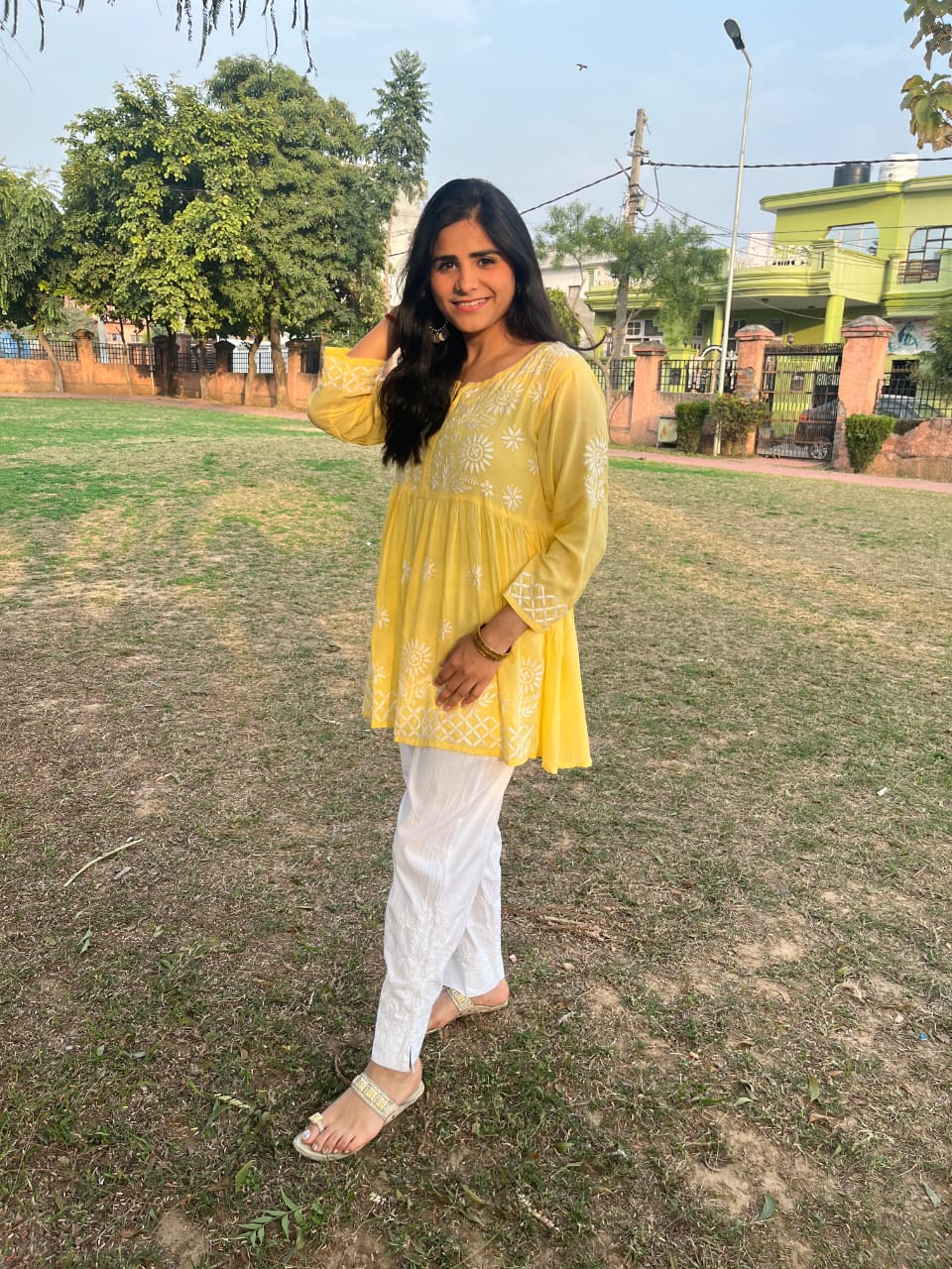 Shahi Nazaakat Chikankari Tops