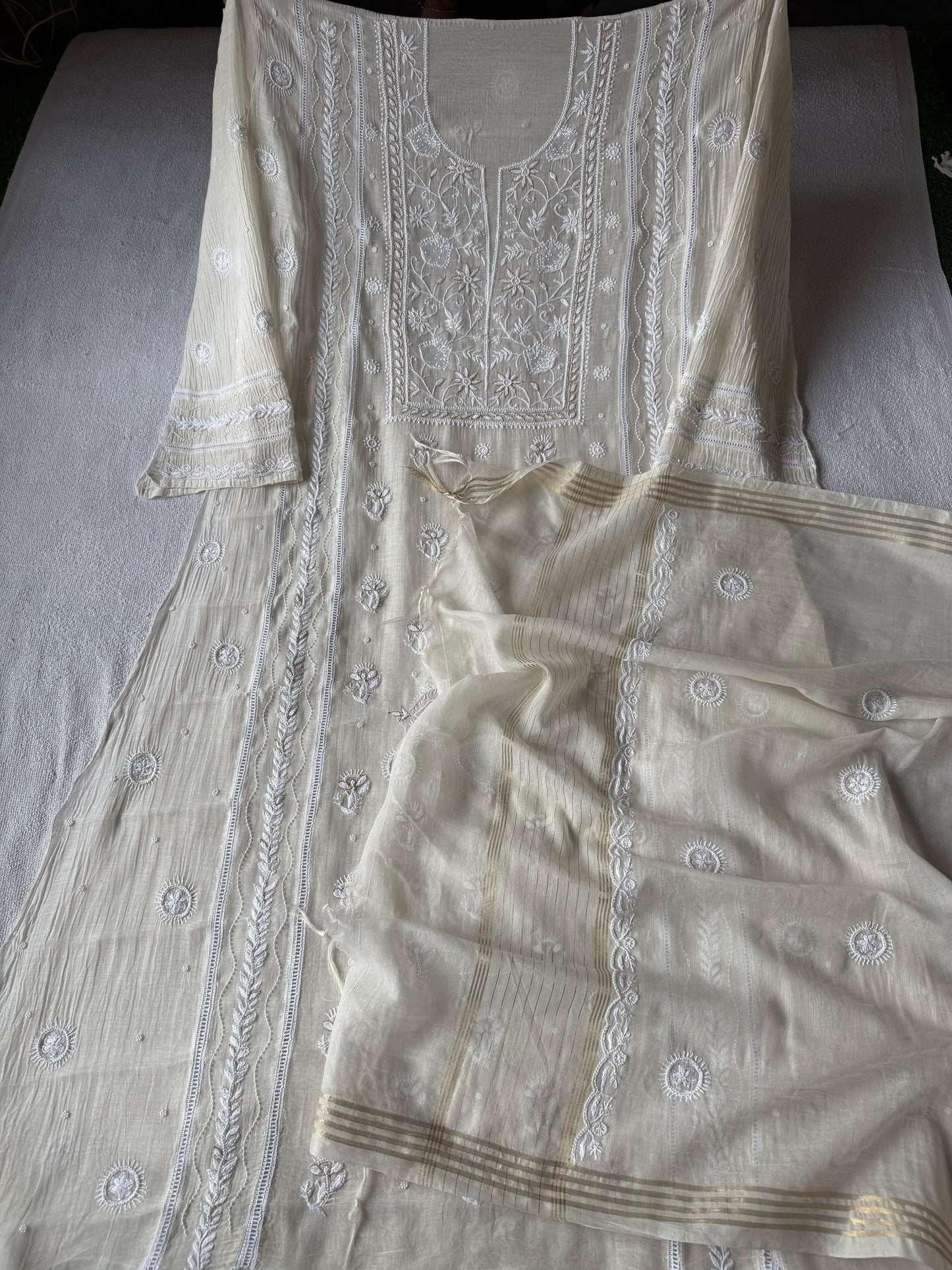 Noor Leaf – Semi-Stitched Kurta Dupatta Set in Pure Mul Chanderi with Pearl & Cutdana Accents