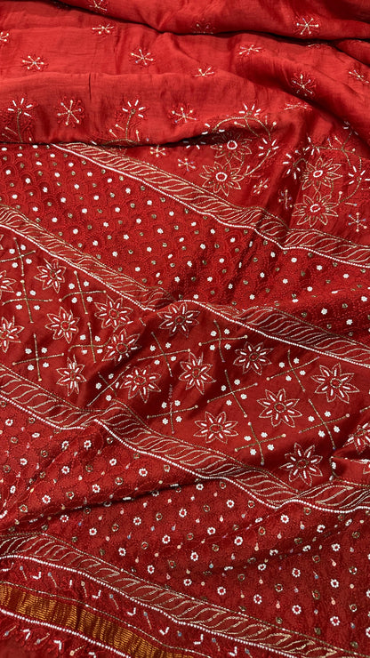 Crimson Couture – Pure Chanderi Silk Saree with Lucknowi Chikankari & Exquisite Detailing