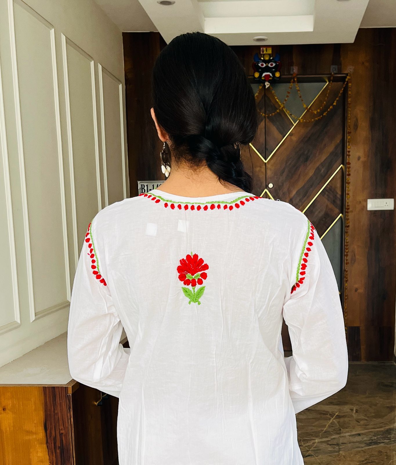 Pearl Canvas – White Kurti with Vibrant Red & Olive Chikankari Thread Work