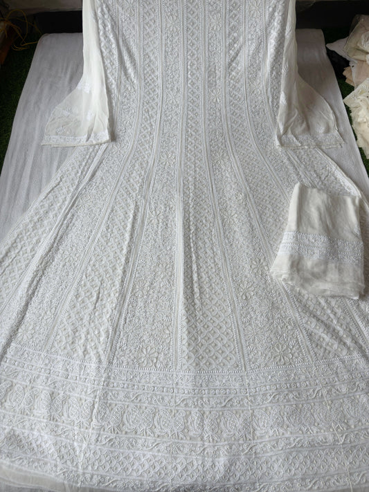 Dyeable Dream – Pure White Anarkali Set in Viscose Georgette with Double Jaal Chikankari & Pearl Highlights