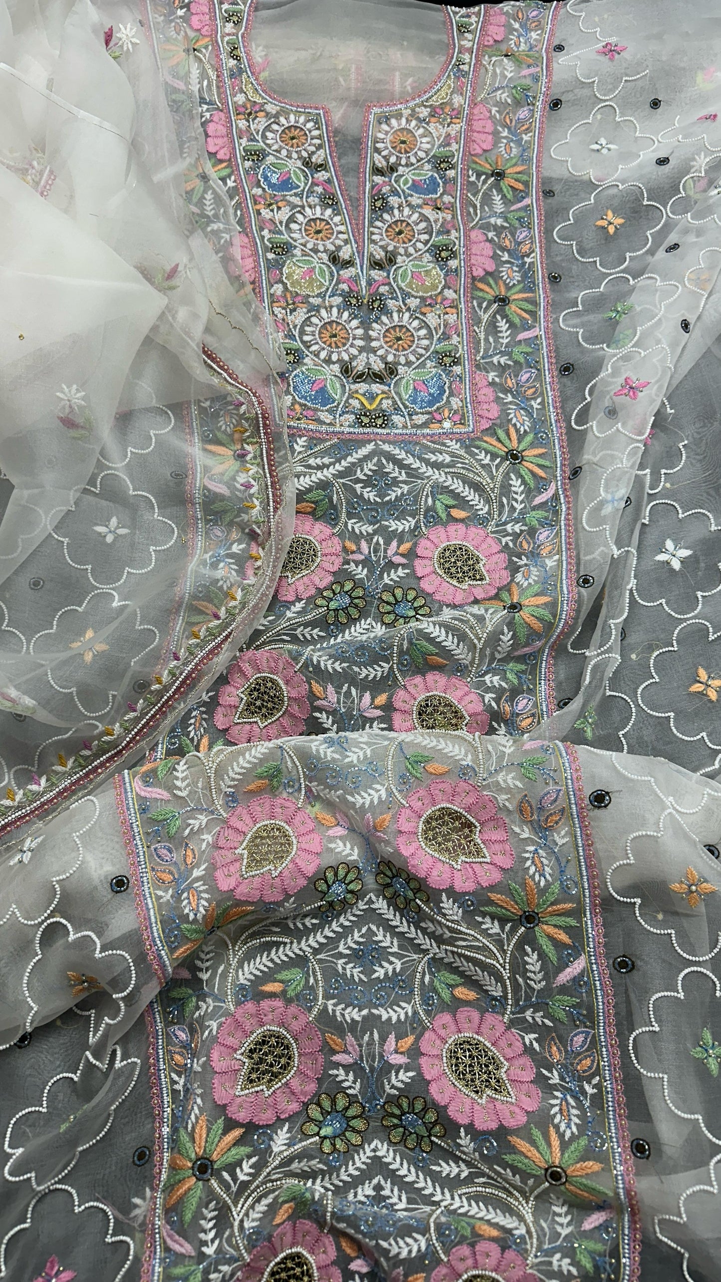 Exquisite Pure Organza Silk Shirt & Dupatta Set – A Masterpiece of Artistry