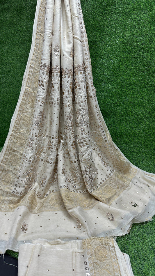 Exquisite Pure Desi Moonga Silk Saree – A Symbol of Timeless Luxury