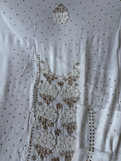 Rose-Etched Chikankari Kurta Dupatta – Ornate Mukaish Pitta with Pearl Accents