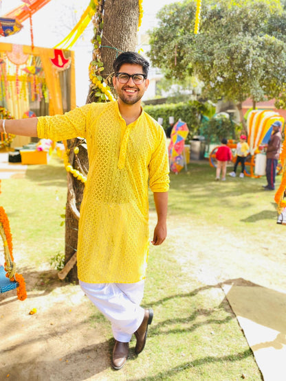 Haldi Royale – Statement Hakoba Kurta for the Cultured Gentleman
